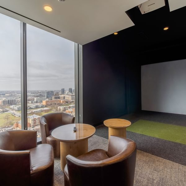 920 N Wells Amenities 10 of 10