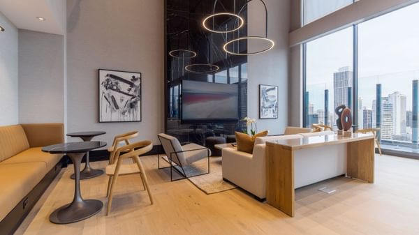 920 N Wells Amenities 2 of 10