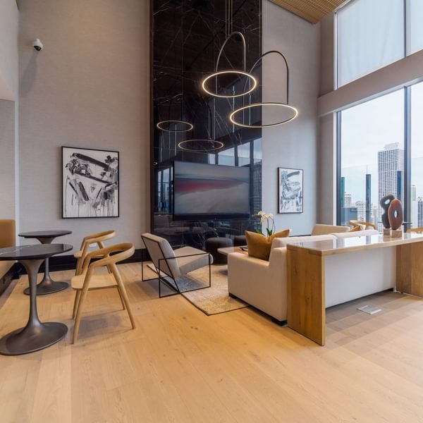 920 N Wells Amenities 2 of 10