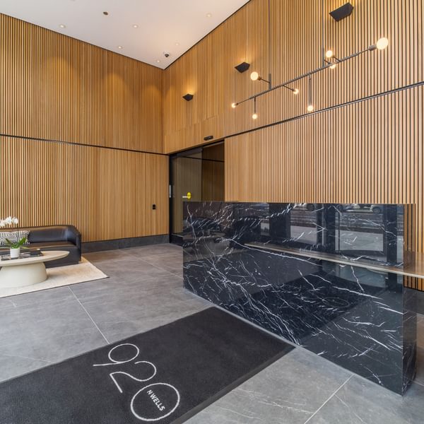 920 N Wells Amenities 6 of 10
