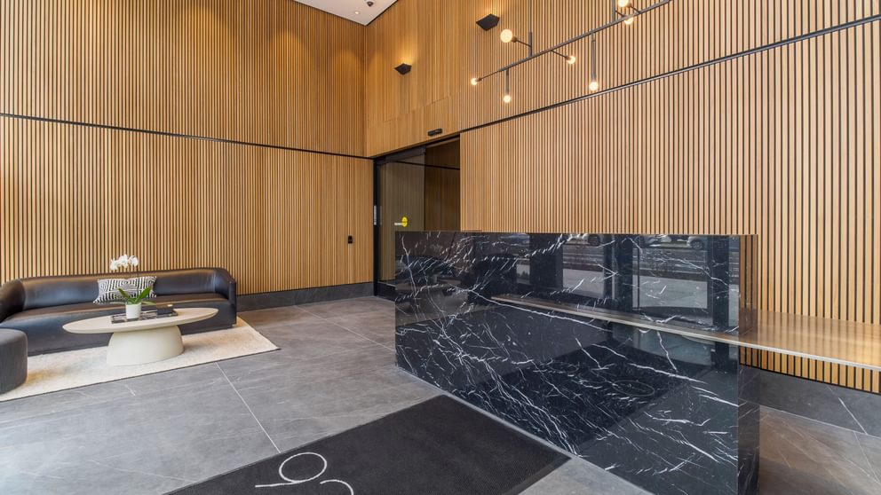 920 N Wells Amenities 6 of 10