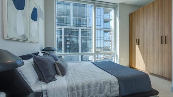 920 N Wells Bedroom 2
