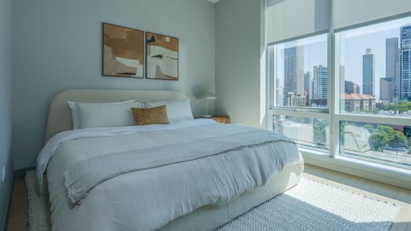 920 N Wells Bedroom