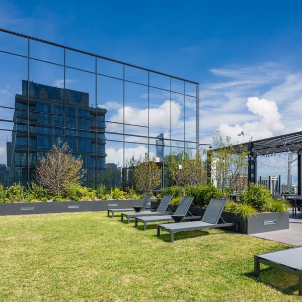 920 N Wells Rooftop Deck